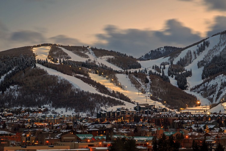 A Guide to the Best Ski Vacations in the U.S.